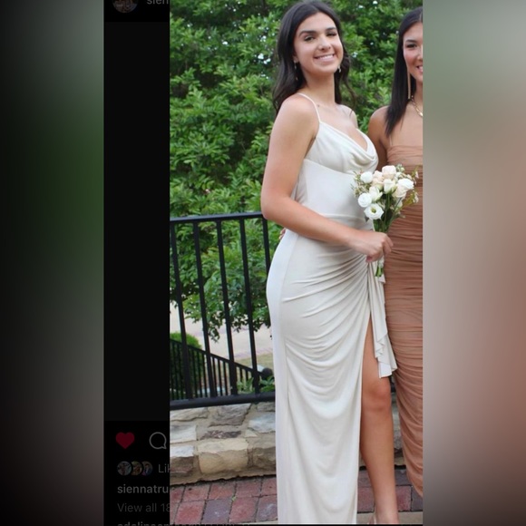 Revolve So Juicy Maxi Dress - Picture 4 of 4